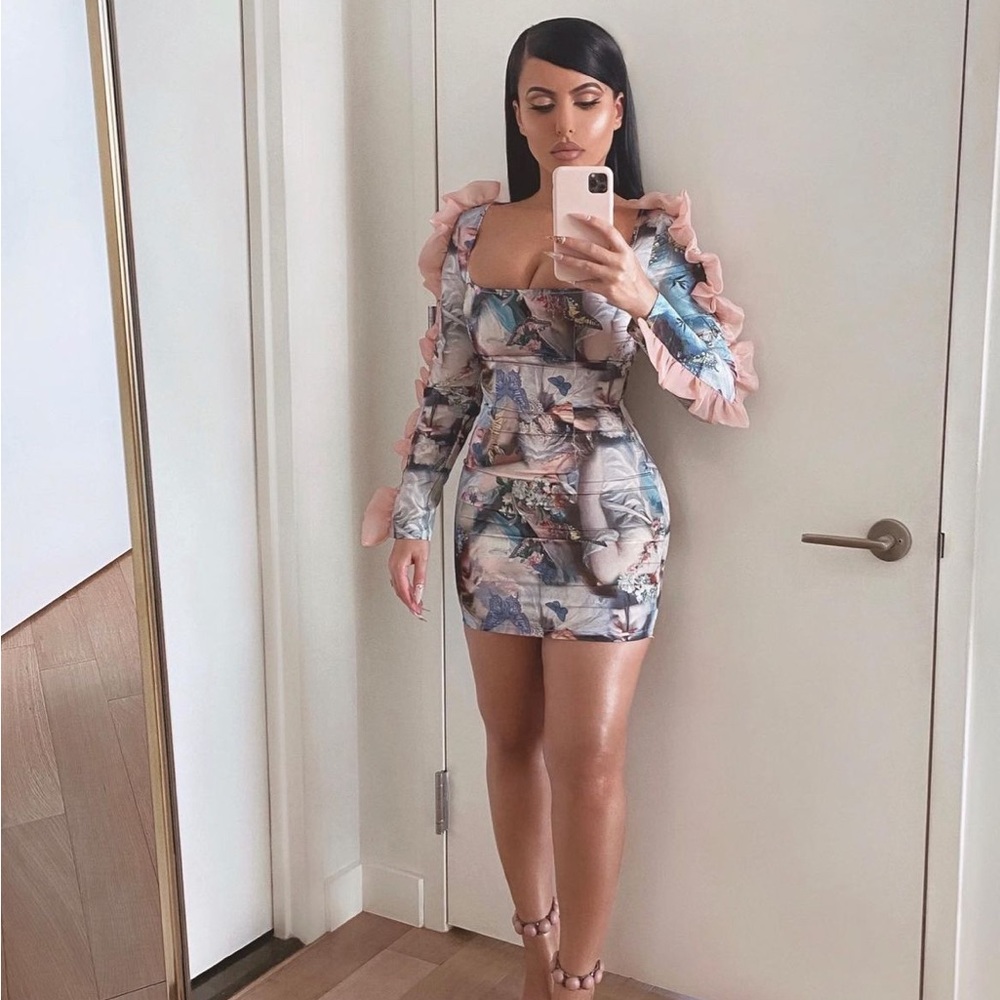 PrettyLittleThing Floral Ruffle Mini Dress